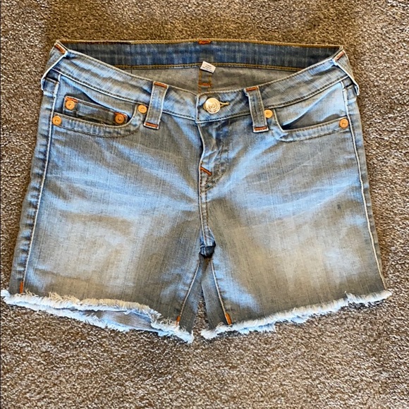 True Religion Shorts for “Women Mid Cut Off” - Picture 2 of 6